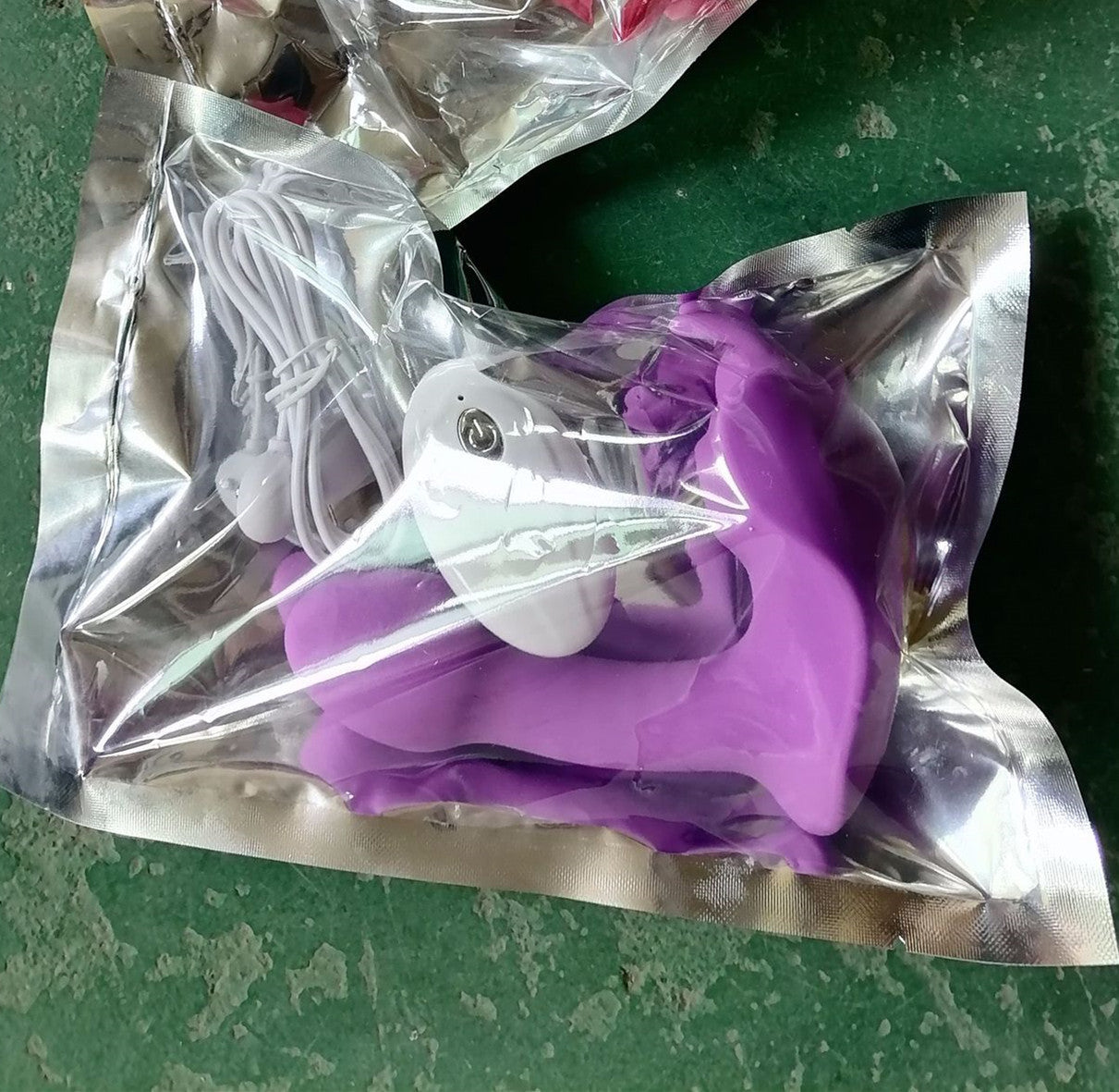 Hands-Free Wearable Vibrator – Butterfly Clitoral Stimulator