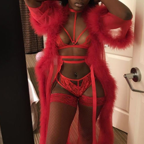 Sexy Lace Lingerie Set – Elegant & Alluring Intimate Wear