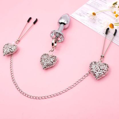 ove Chain Plug with Clamps & Bell – Sensual Toy for Women