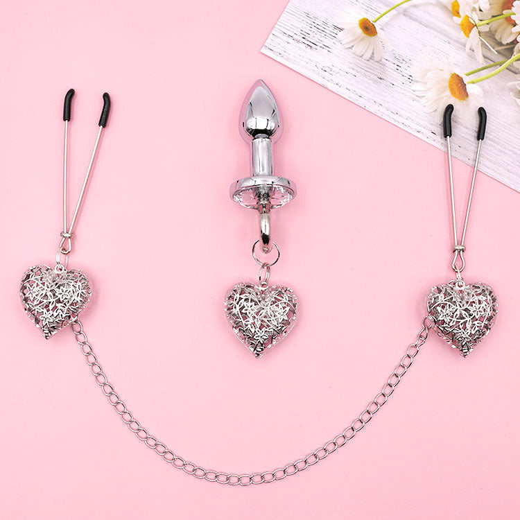 ove Chain Plug with Clamps & Bell – Sensual Toy for Women